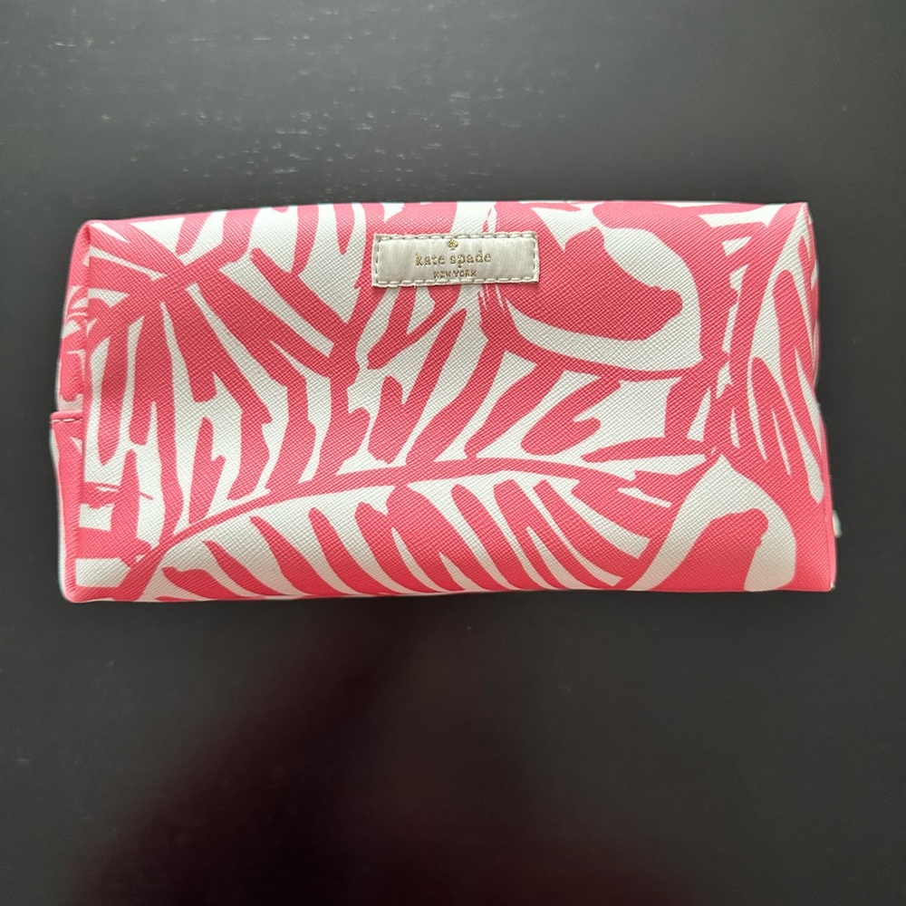 Kate Spade makeup/accessory bag